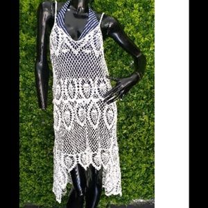 NWT crochet coverup 🔥